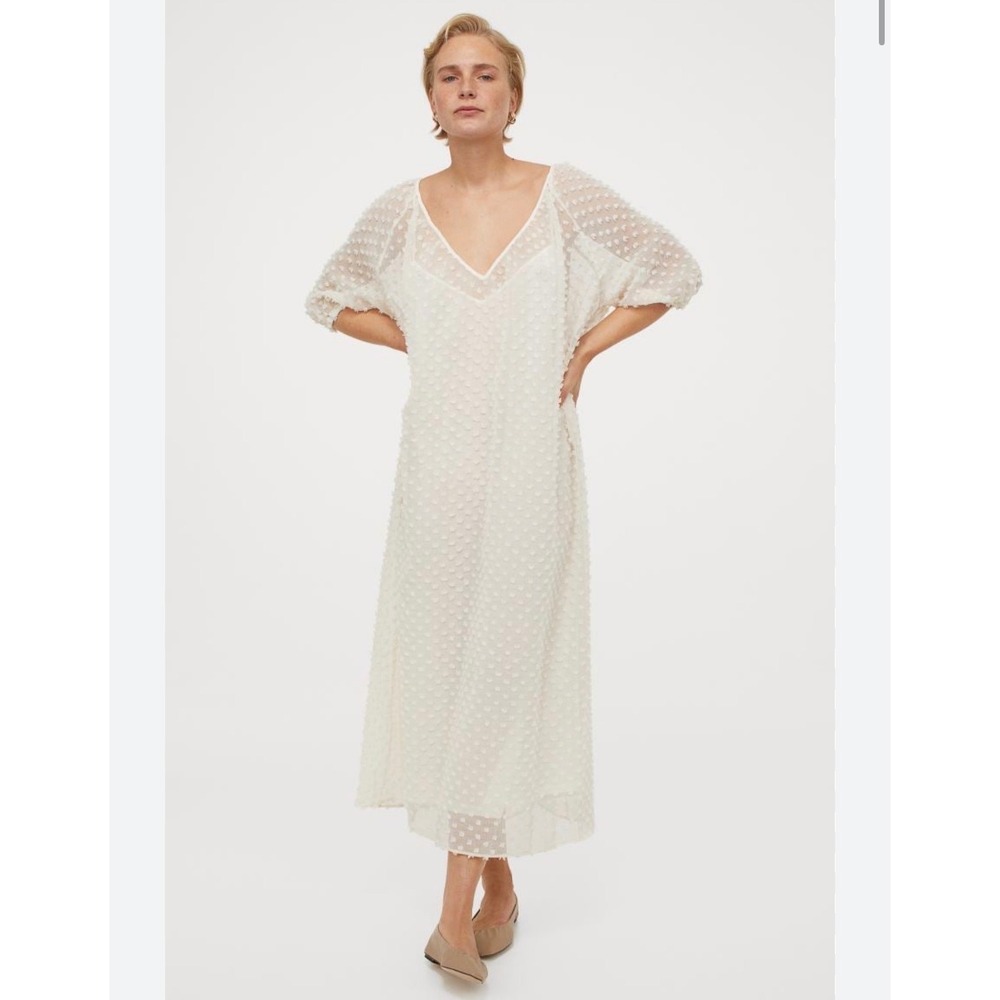H&M Textured Maxi Dress – Cream – Size Medium – NWT